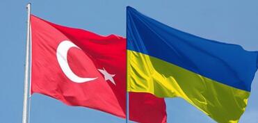 Ukrayna Zelenski və Putin görüşünün təşkili üçün Türkiyəyə müraciət edib