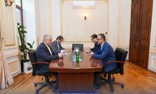 Dövlət Komitəsinin sədri İran səfiri ilə görüşüb