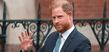 Şahzadə Harri Kiyevə elan olunmamış səfər edib