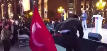 Azərbaycan XİN İrəvanda Türkiyə bayrağının yandırılmasını pisləyib