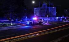 Bukingem Sarayı: III Karlın ABŞ səfəri təhlükədə