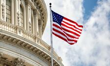 Trampın iştirak etdiyi tədbirdə atəş açan şəxs bazar ertəsi hakim qarşısına çıxacaq