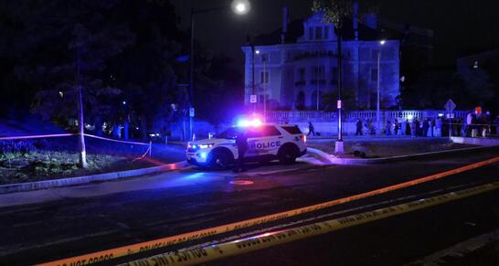 Bukingem Sarayı: III Karlın ABŞ səfəri təhlükədə