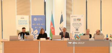 WUF13: Jurnalistlər üçün növbəti məlumatlandırma sessiyası keçirilib