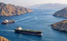 İran Hörmüz boğazının açılması üçün əsas şərtini açıqlayıb