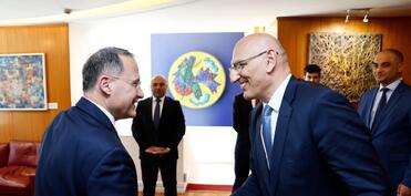 Elçin Əmirbəyov İtaliya XİN rəhbərinin müavini ilə görüşüb