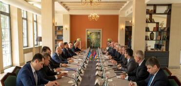 Azərbaycan və Ermənistanın işgüzar dairələrinin nümayəndələrinin iştirakı ilə müzakirələr olub