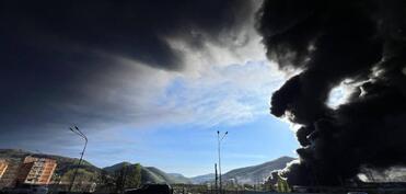 Rusiyanın Tuapse şəhərində neft emalı zavodunda yanğın lokallaşdırılıb