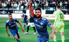 Bu gün təxirə salınmış oyunda "Neftçi" "Qarabağ"ı qəbul edir