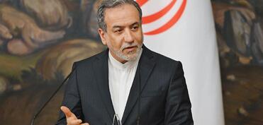 Əraqçi və Sikorski Yaxın Şərqdəki vəziyyəti müzakirə ediblər