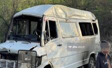 Goranboyda mikroavtobusla minik maşını toqquşub, bir neçə nəfər yaralanıb