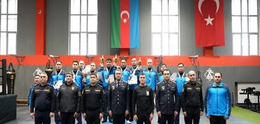 Polis əməkdaşları arasında silahsız özünümüdafiə üzrə çempionat keçirilib