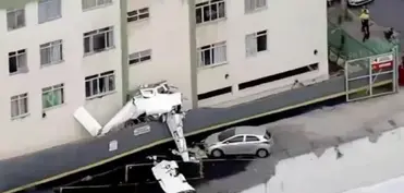 Braziliyada təyyarə yaşayış evinə çırpılıb