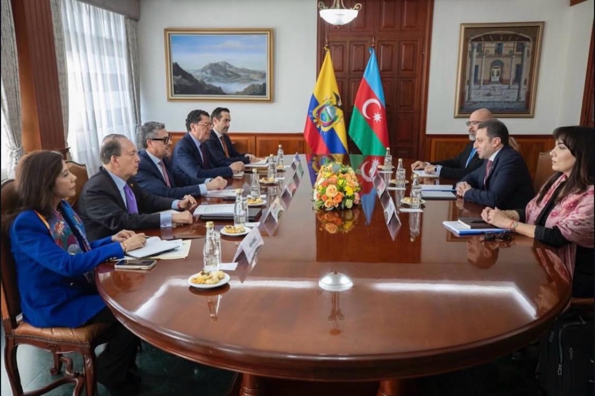 Azərbaycan Ekvadorla diplomatik və xidməti pasport sahiblərini vizadan qarşılıqlı azad edir