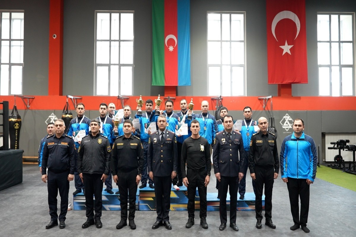 Polis əməkdaşları arasında silahsız özünümüdafiə üzrə çempionat keçirilib