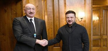 Volodimir Zelenski Prezident İlham Əliyevə zəng edib