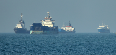 İran Oman körfəzində "Ocean Koi" tankerini saxlayıb