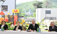 Prezident: Ulu Öndərin Azərbaycan tarixində həlledici rolu bizim yaddaşımızdan heç vaxt silinməyəcək