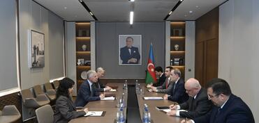 Britaniya səfiri Fergus Auldun Azərbaycanda diplomatik fəaliyyəti başa çatıb