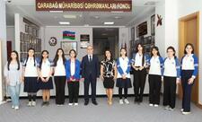 Fizika, riyaziyyat və informatika təmayüllü liseyin şagirdləri Mərkəzi Elmi Kitabxanada olublar