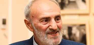 Akif İslamzadə xəstəxanadan evə buraxılıb