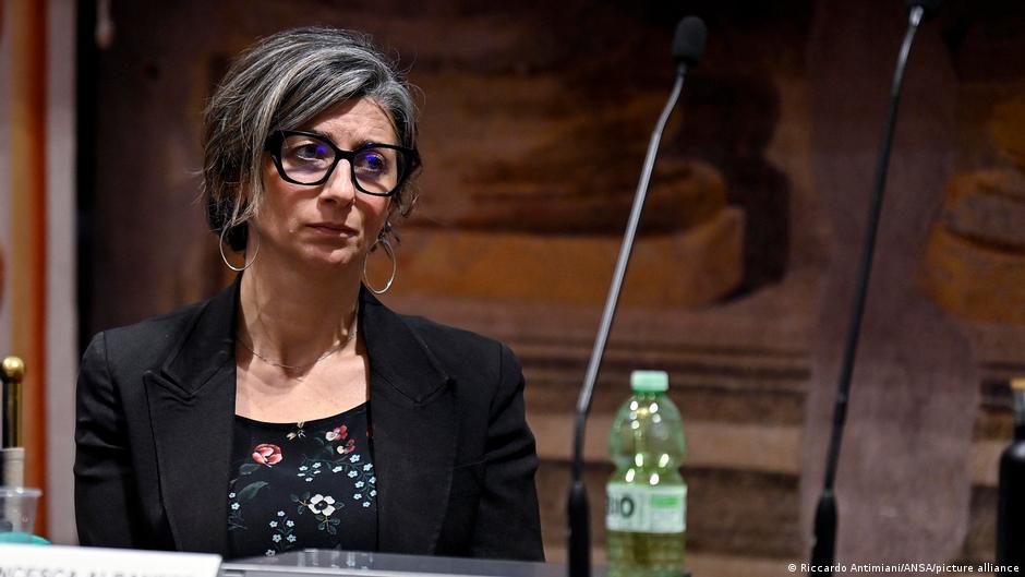 Reuters: Alvanezeyə qarşı tətbiq edilən sanksiyaların qüvvəsi dayandırılıb