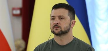 Zelenski: Rusiya qərar qəbuletmə mərkəzlərinə, o cümlədən Prezident Ofisinə zərbə endirməyə hazırlaşır