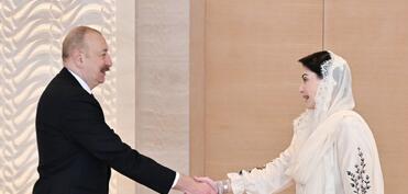 Prezident İlham Əliyev Pakistanın Pəncab əyalətinin Baş nazirini qəbul edib