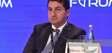 Hikmət Hacıyev: Azərbaycan aktual qlobal məsələlərin müzakirəsi üçün mühüm platformaya çevrilib - VİDEO