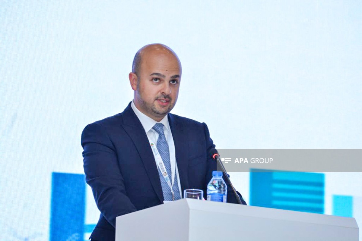 Vahid Hacıyev: Məcburi köçkünlərin qayıdışı üçün genişmiqyaslı yenidənqurma işləri aparılır