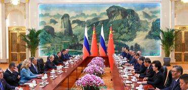 Putin Pekində Çin lideri ilə görüşüb