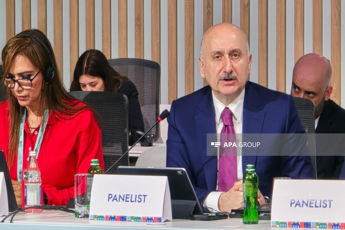 Adil Karaismailoğlu: Türkiyə zəlzələ bölgəsində 500 minə yaxın yaşayış və qeyri-yaşayış obyekti inşa edir