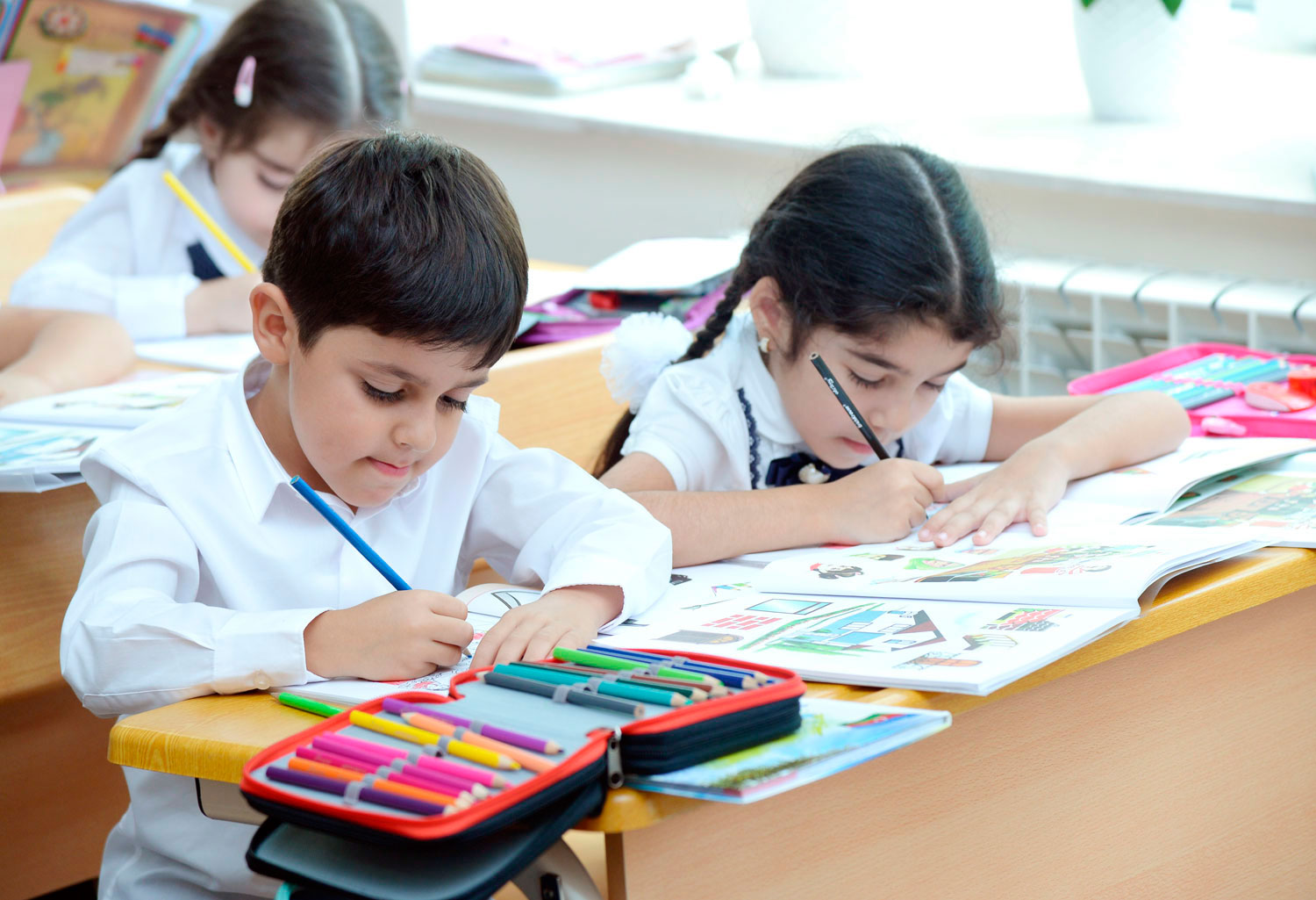 Şagirdlərin elektron yerdəyişməsi müvəqqəti dayandırılacaq