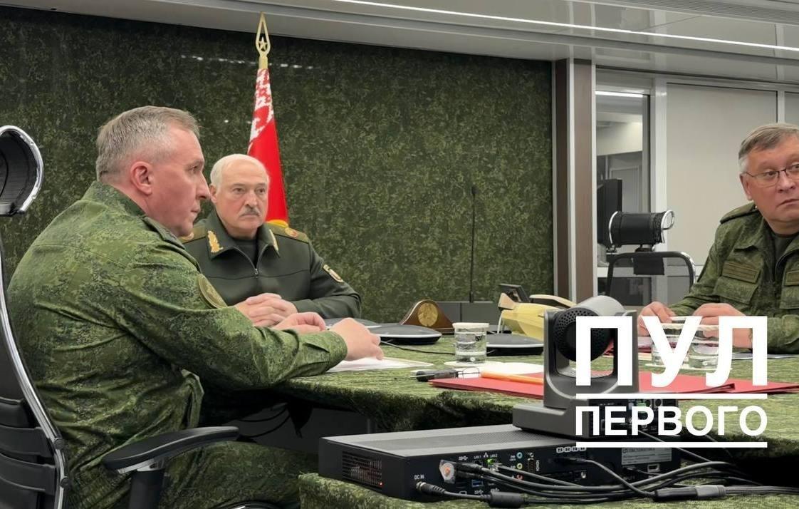 Lukaşenko və Putin nüvə qüvvələrinin təlimi zamanı videoəlaqə yaradıblar