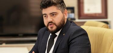 “Rusiya və Ukraynanın ambisiyaları prosesə mane olur”