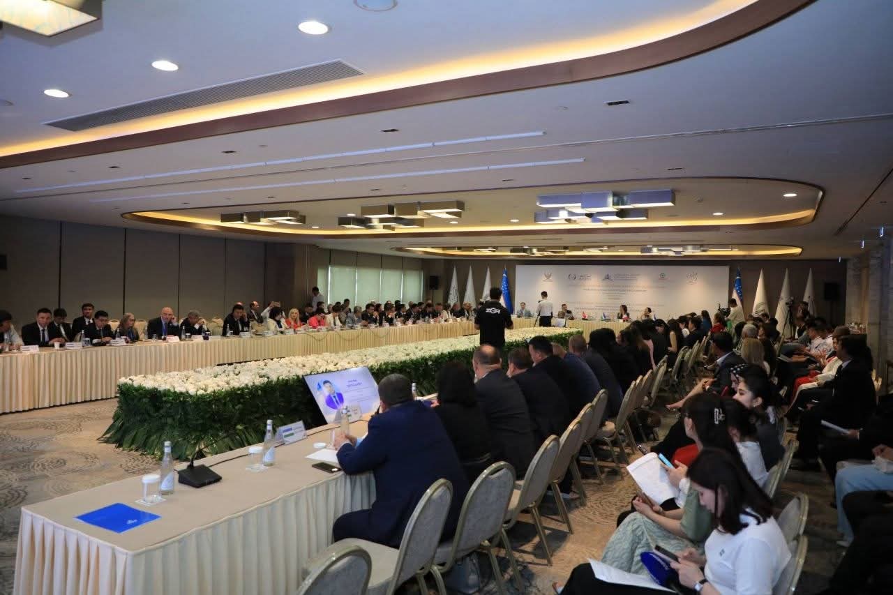 ADMİU nəzdində Humanitar Kolleclə Özbəkistanın nüfuzlu ali təhsil müəssisəsi arasında əməkdaşlıq memorandumu imzalanıb