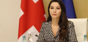 Gürcü nazir: Bakı-Tbilisi-Qars dəmir yolu xətti Orta Dəhlizin dəyərini yüksəldəcək