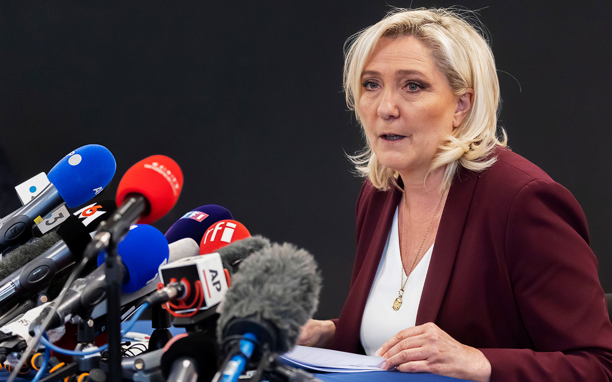 Le Pen: Fransa NATO-dan çıxmalıdır
