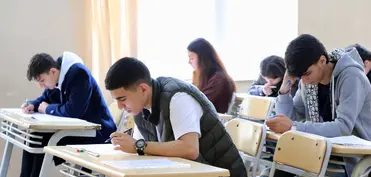 Qəbul imtahanında istifadə olunan yazılı cavab tələb edən tapşırıqların nəticələri 3 həftədən sonra elan ediləcək