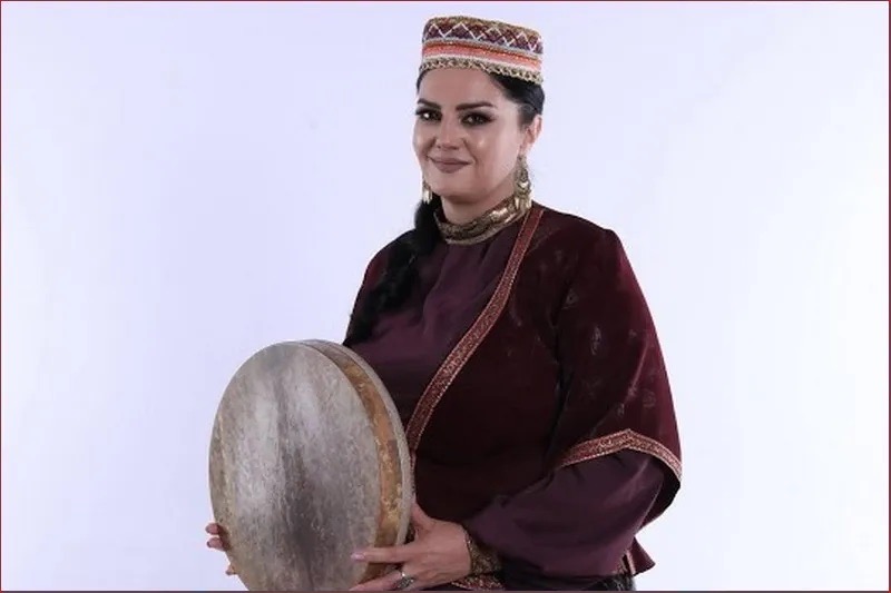 Nuriyyə Hüseynova: “Sovet dövründə babamla gizlicə Türkiyə radiosuna qulaq asırdıq”