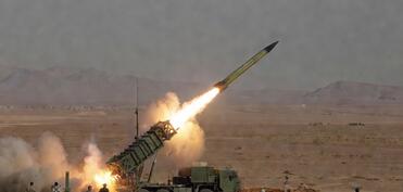 CENTCOM: Küveyt İrandan atılan ballistik raketi vurub