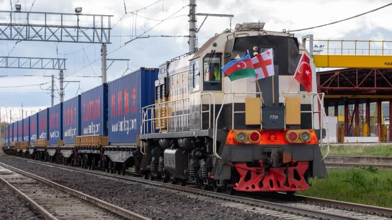 Bakı–Tbilisi–Qars dəmir yolu modernləşdirmədən sonra açıldı