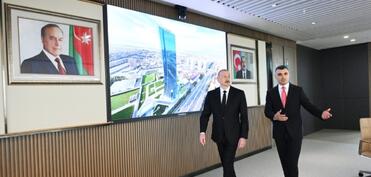 Prezident İlham Əliyev Mərkəzi Bankın yeni binasının açılışında iştirak edib - FOTO