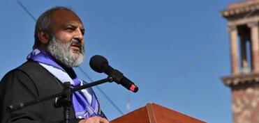 Ermənistanda qiyamçı keşiş Baqrat ev dustaqlığına buraxılıb