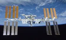 NASA astronavtlara hava sızması səbəbindən mümkün təxliyəyə hazırlaşmaq göstərişi verib