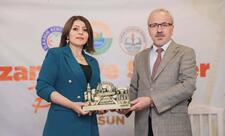 Qara dənizdə şeirin və gönül dostluğunun görüşü