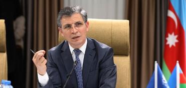 Uşaqlar sosial şəbəkə manipulyasiyasından necə qorunacaq? – Yeni qanun