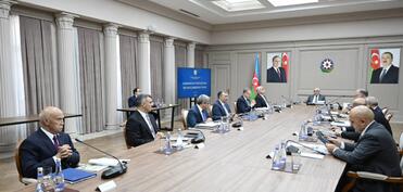 İqtisadi Şurada Ələt Azad İqtisadi Zonası və Xidmət sektoruna dair müzakirə aparılıb