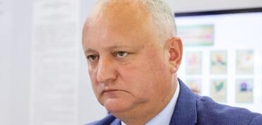 Dodon: "Moldova hakimiyyəti Rusiya ilə dialoqa başlamalıdır"