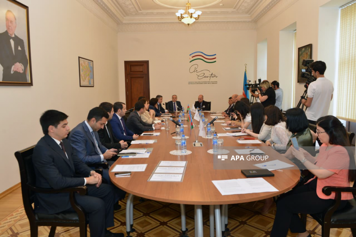 BMTM-də Cənubi Qafqazda yeni geosiyasi reallıqlar mövzusunda tədbir keçirilib - FOTO